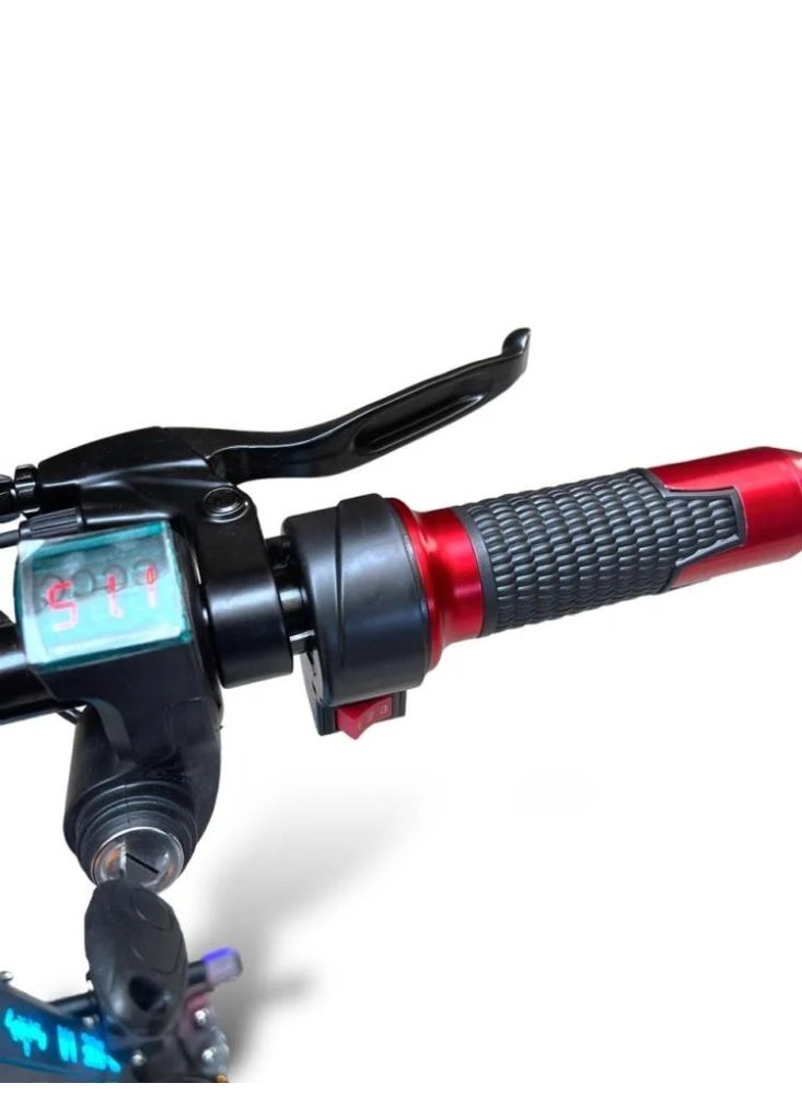 The new monster scooter has two powerful and fast 48V electric motors - Image 4