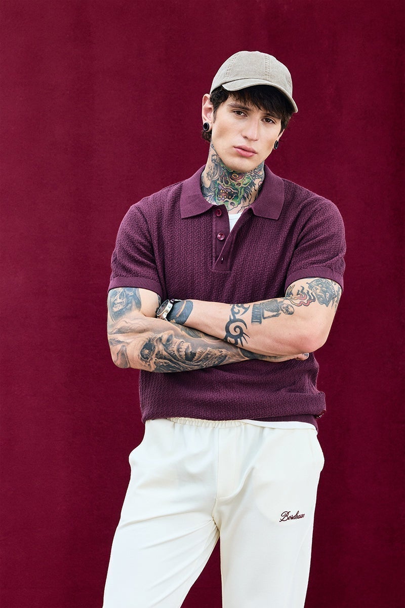 سنيتش تيشيرت بولو بوردو بورغندي مريح بقصة مسترخية - Image 1