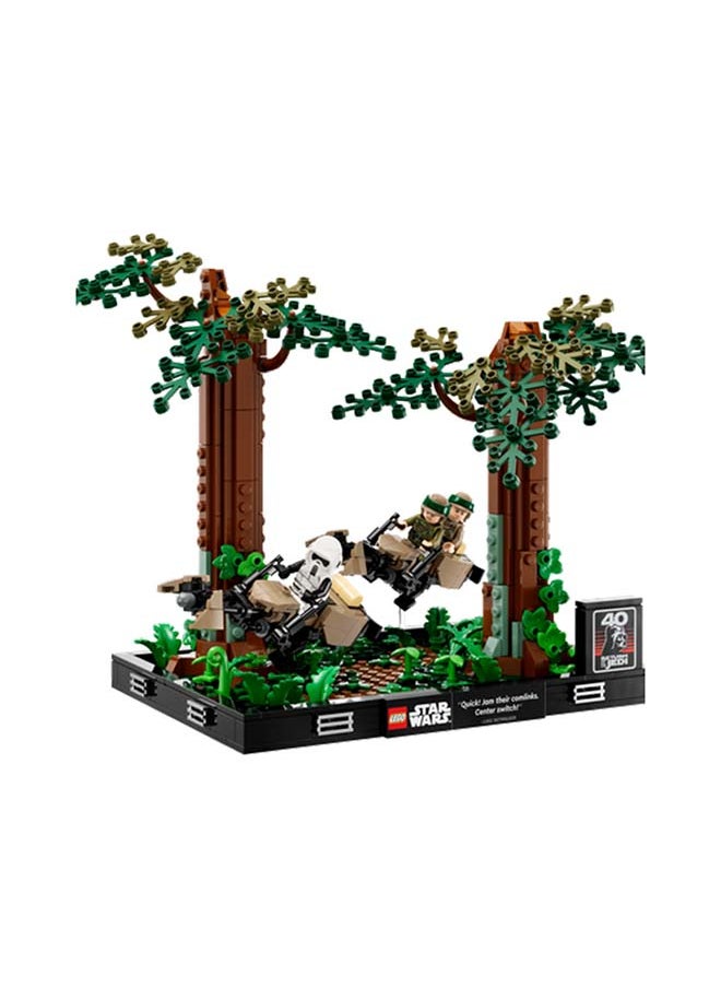 LEGO Star Wars Endor Speeder Chase Diorama 75353 Building Set 608 Pieces 608 Pieces (Ages 18+)  - Image 4