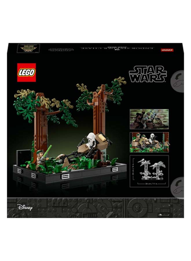 LEGO Star Wars Endor Speeder Chase Diorama 75353 Building Set 608 Pieces 608 Pieces (Ages 18+)  - Image 3