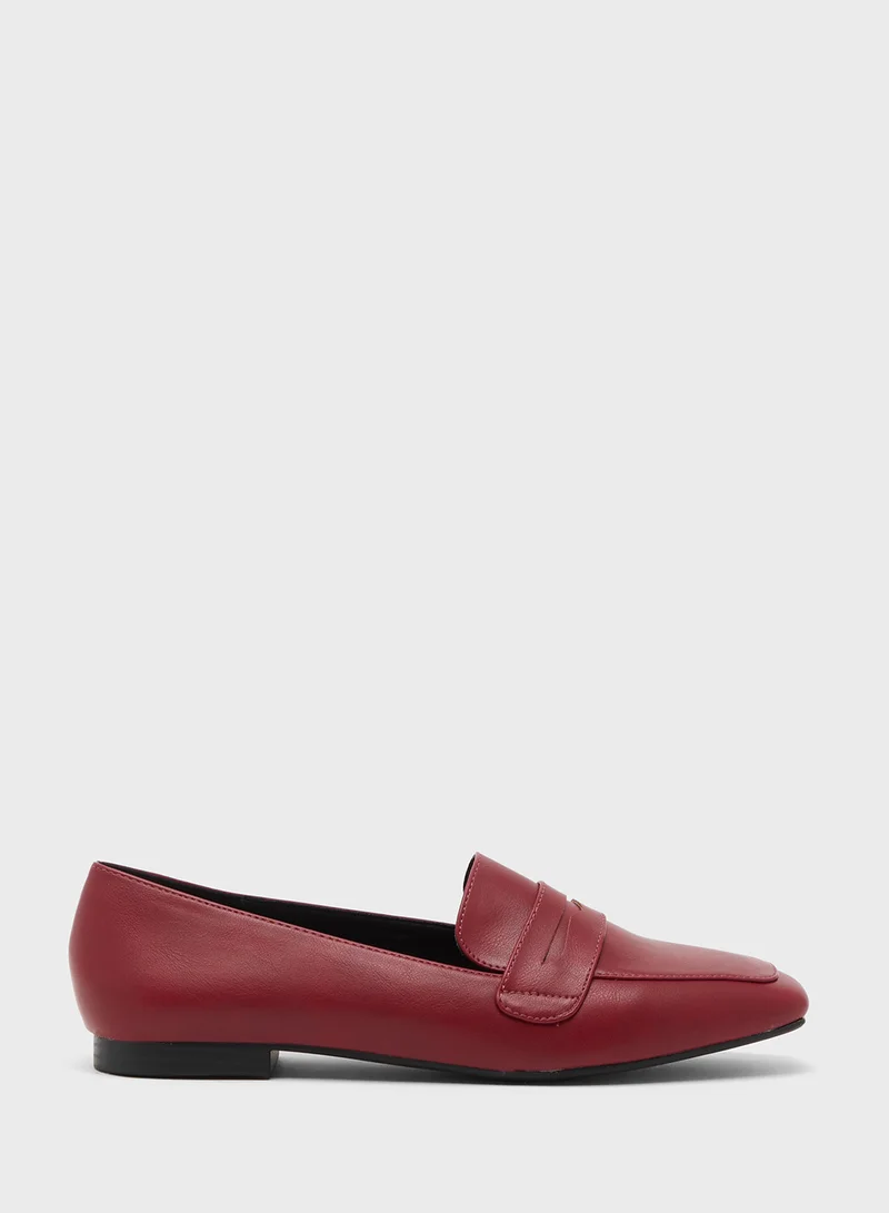 ايلا Ladies Classic Penny Loafer