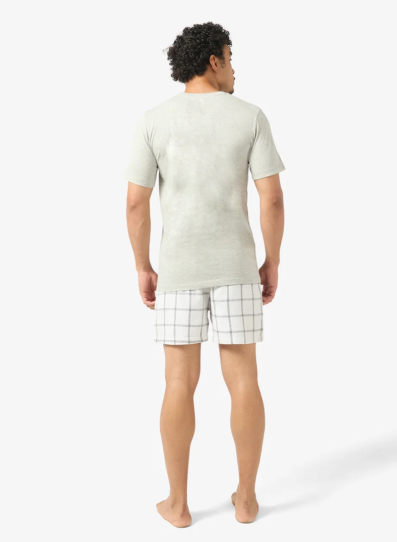 سفنتي فايف طقم بيجامة تي شيرت وشورت