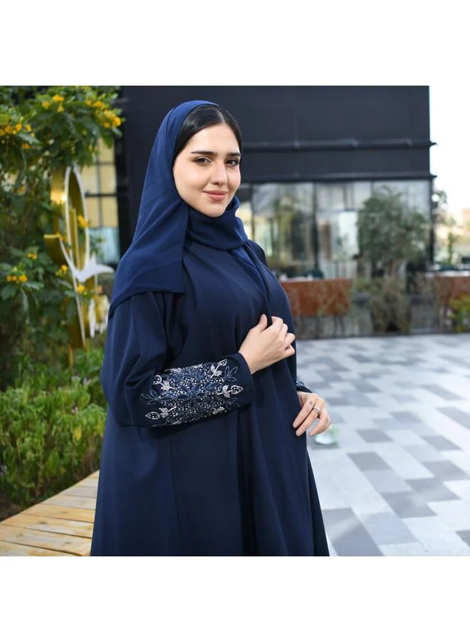 HAWRAA ABAYA Navy blue quarter-cloche wrap abaya with hand embroidery on the sleeves