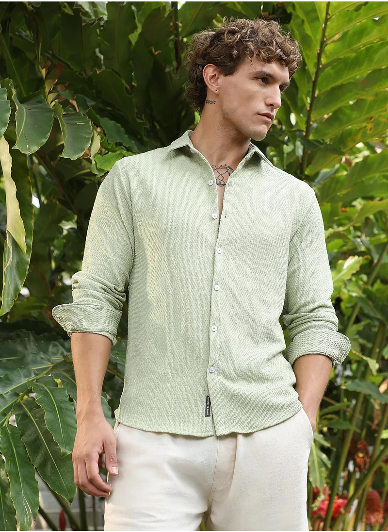 كامبوس سوترا Men's Mint Green Weave-Tactile Shirt For Casual Wear | Spread Collar | Long Cuffed Sleeves | Button Closure | Shirt Crafted With Comfort Fit For Everyday Wear
