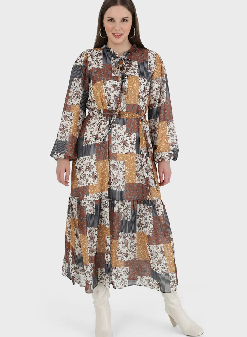 Alia by modanisa Puff Sleeve Tie Detail Printed Dress