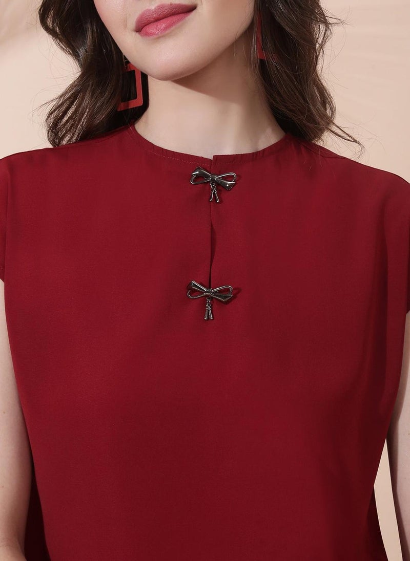 Globus Women's Maroon Casual Top with Round Neck and Metal Bow Detail - Image 5