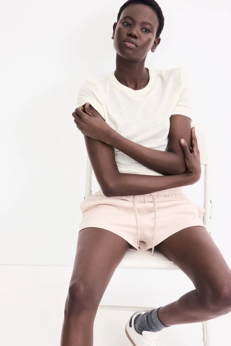 اتش اند ام شورت من نسيج سميك