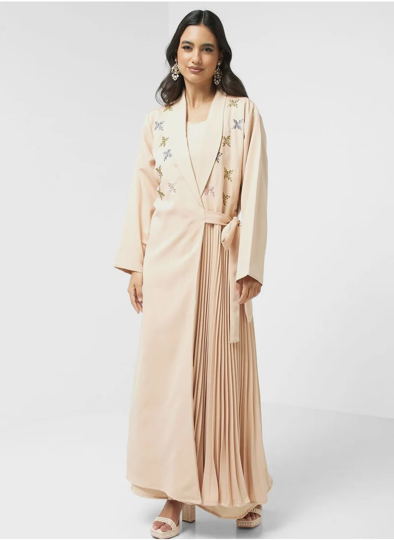hayas closet Embellished Tie Detail Abaya