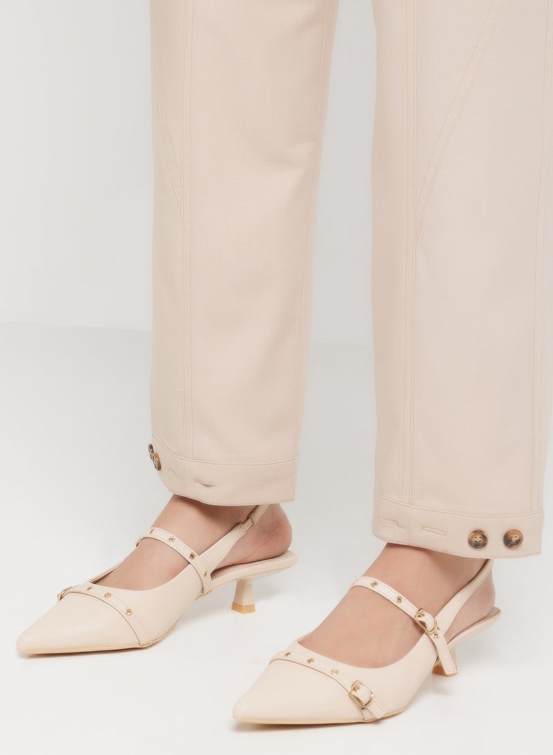 ايلا حذاء بكعب منخفض بحمالات مزدوجة وفتحات مزخرفة - Image 5