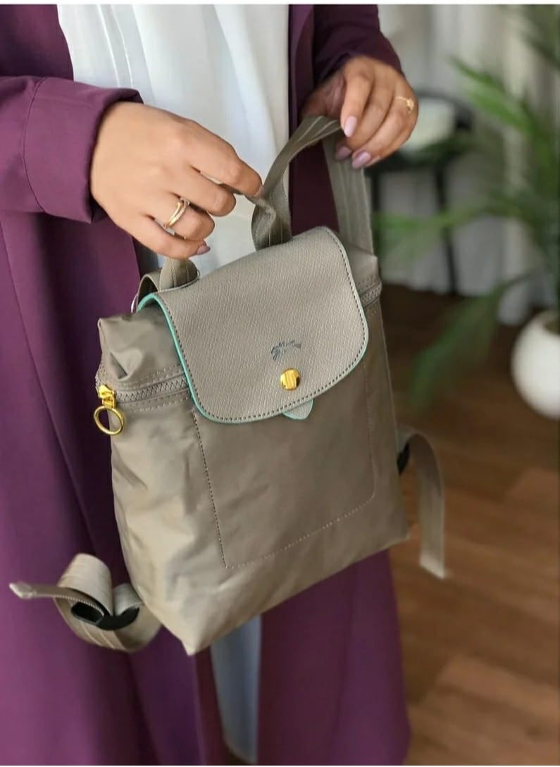 BAGARI A women's backpack from Co, an elegant, high-quality brand 