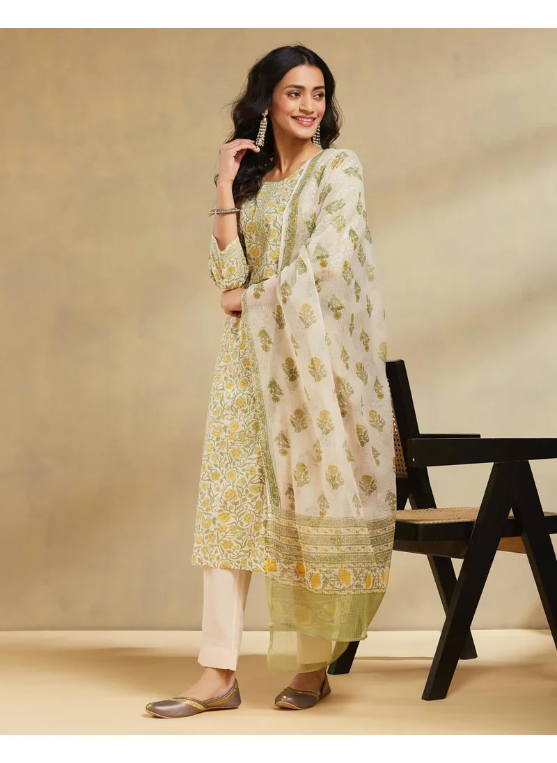 فاب انديا Yellow Cotton Printed Kurta 3 Pc Set