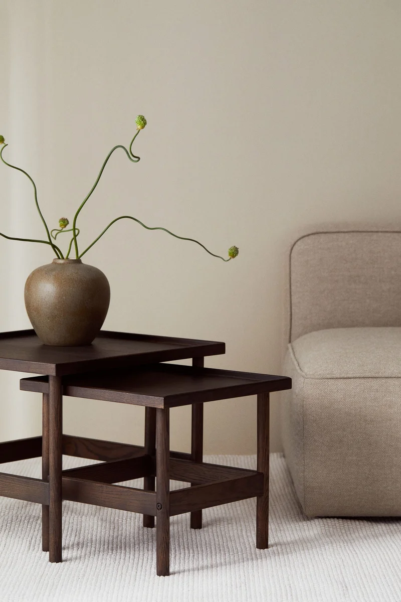 اتش اند ام طاولات خشبية متداخلة