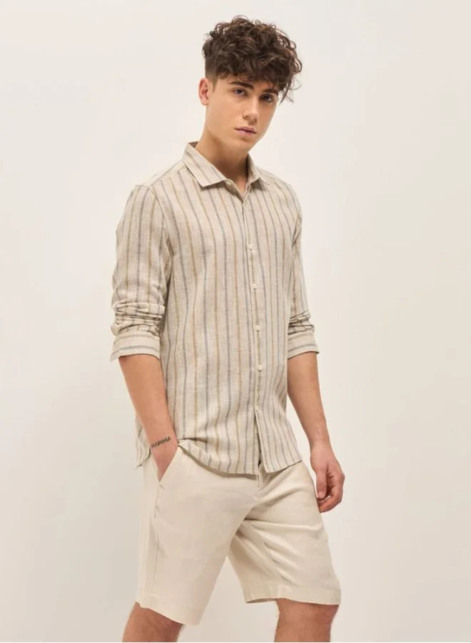 THE BEAR HOUSE Men's Shirt for Casual and Formal Wear | Classic Button-Down Style for Office, Daily Use, Travel, Events & All-Season Outfits | Versatile & Stylish Wardrobe Essential for Every Occasion