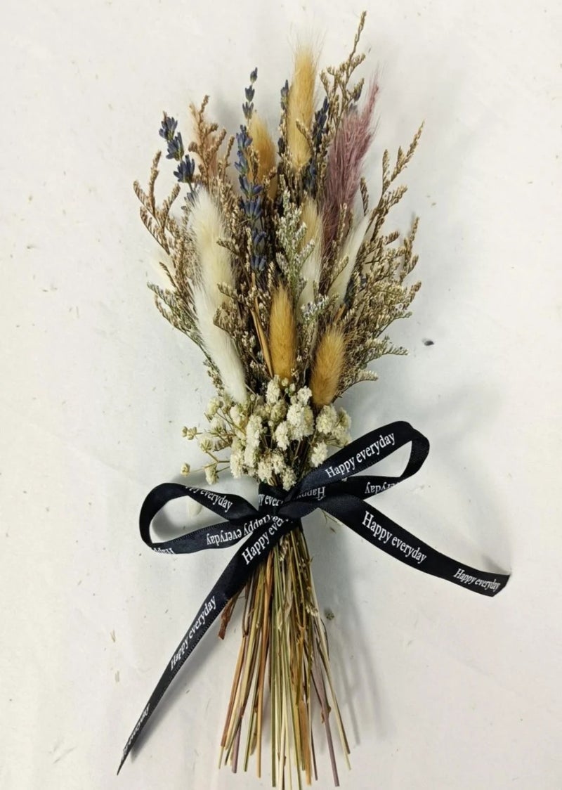 Bluejw Yunnan Dried Flowers Bouquet, Natural Dried Plants Bridal Bouquet for Valentine's Day, Top Seller - Image 1