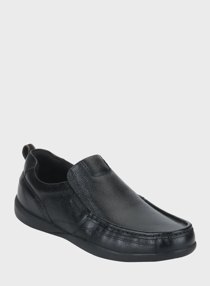 Red Tape Casual Moccasin