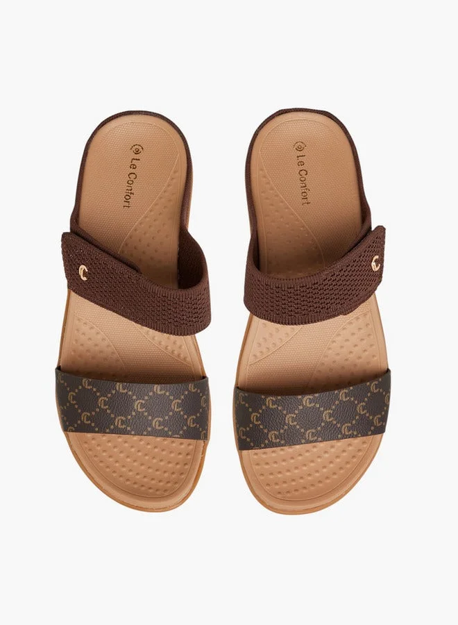 لو كونفورت صنادل مريحة سهلة الارتداء بطبعة شعار