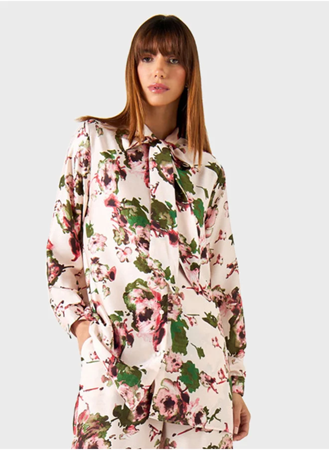 تواكستريمز Floral Print Bow Detail Shirt