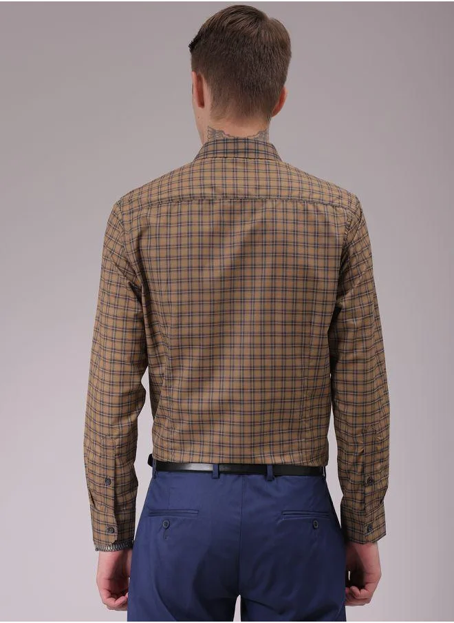 شركة المرآب الهندية Men Slim Fit Checkered Full Sleeves Cutaway Collar Formal Shirt