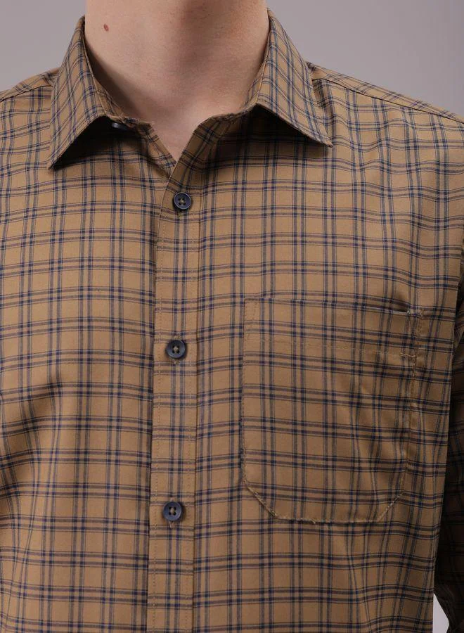 شركة المرآب الهندية Men Slim Fit Checkered Full Sleeves Cutaway Collar Formal Shirt