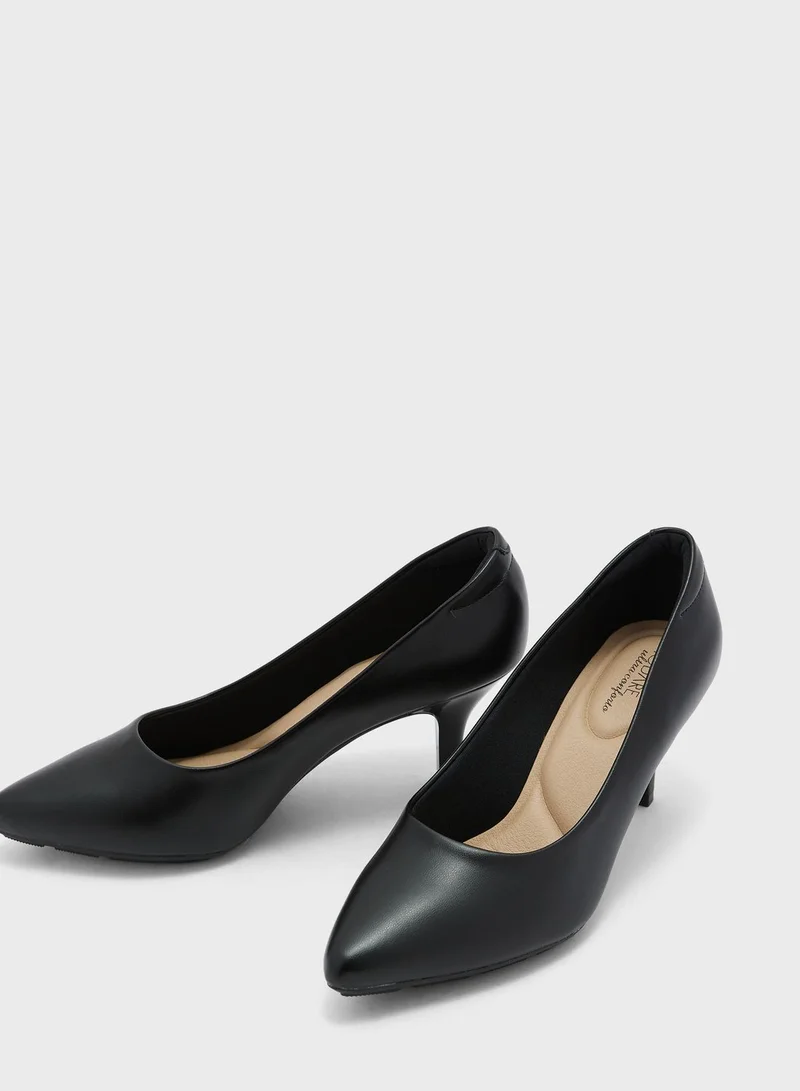 MODARE Pointed Toe Mid Heel Pumps
