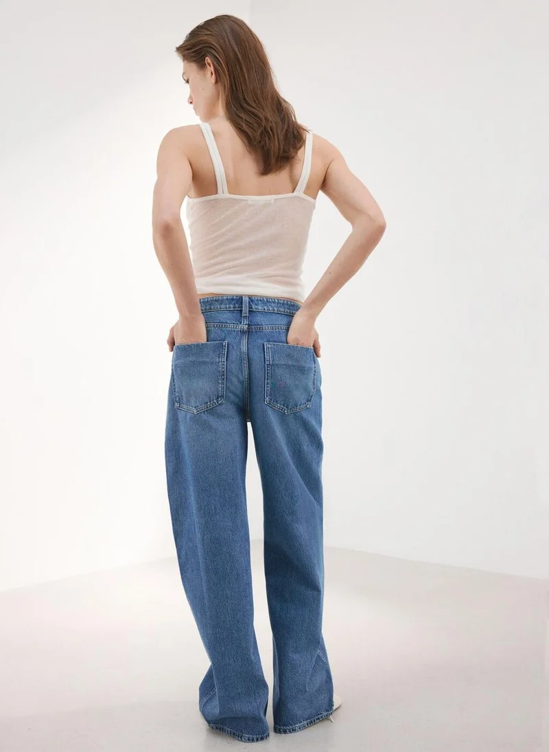 مانجو Mid-rise balloon jeans