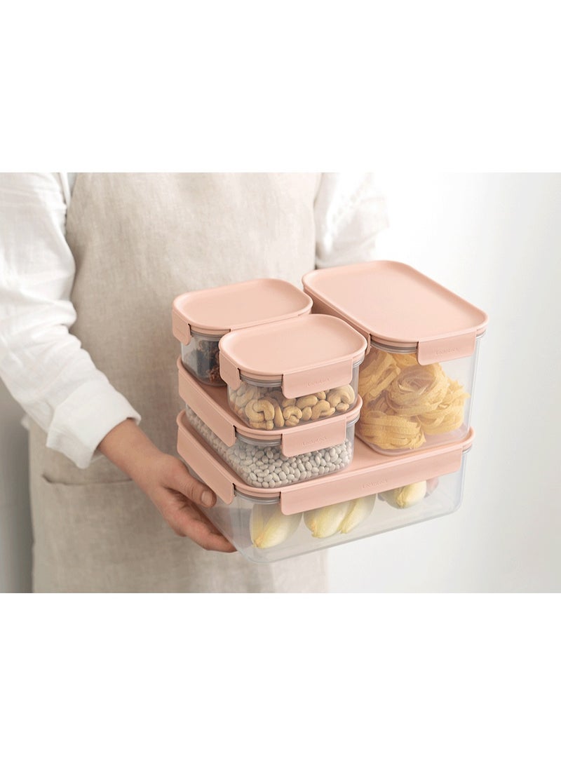 LocknLock طقم حاويات تخزين الطعام LocknLock Classic Plus باللون الوردي – 5 قطع (2.8 لتر، 2 لتر، 910 مل، 385 مل × 2) حاويات محكمة الإغلاق ومقاومة للتسرب - Image 3