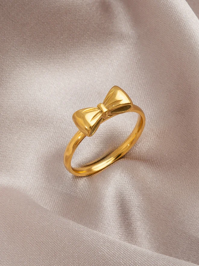 Golden Bow Ring