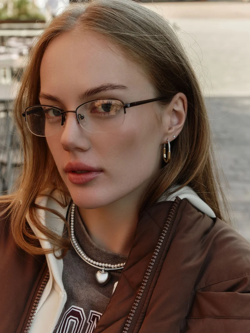 Oval earrings in two metals