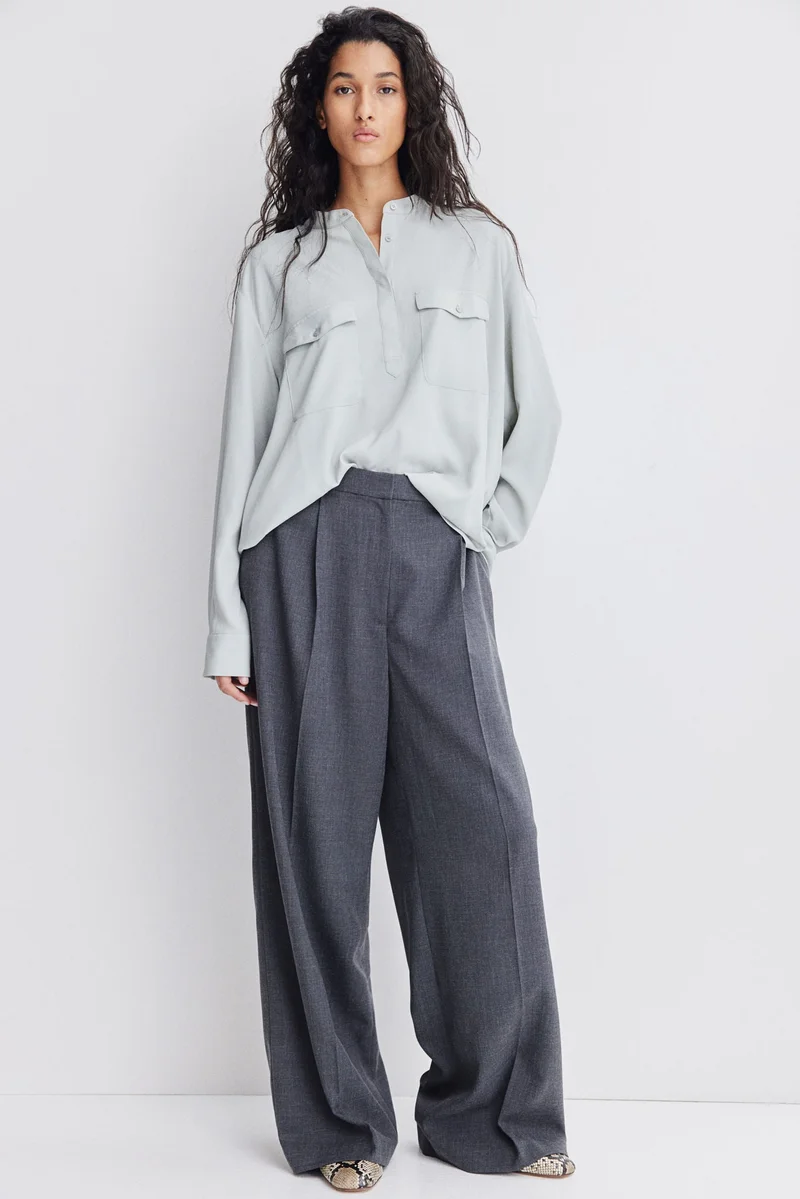 اتش اند ام بلوزة بقبة بدون طية