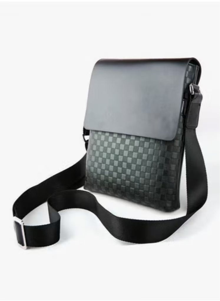 Captaintech Crossbody Bag Black  - Image 2