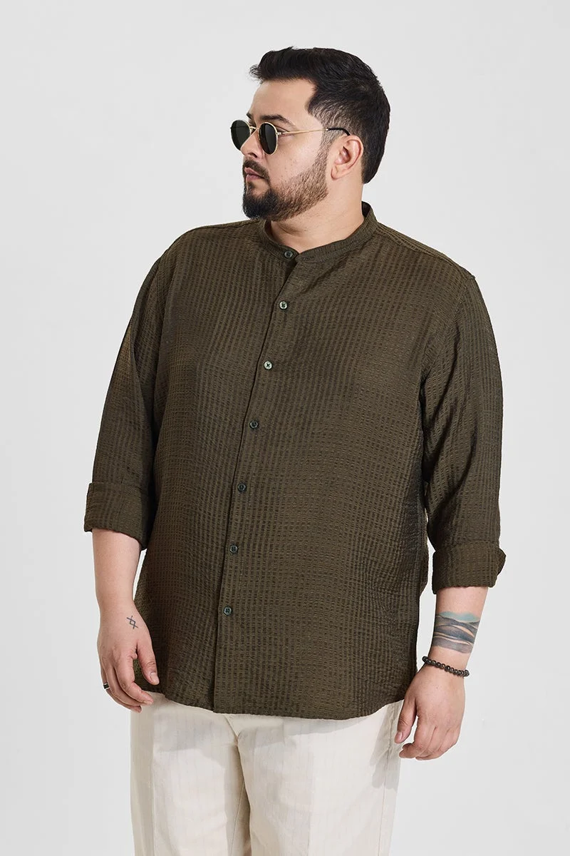 سنيتش قميص مقاس كبير بقصة عادية بنقشة زيتونية