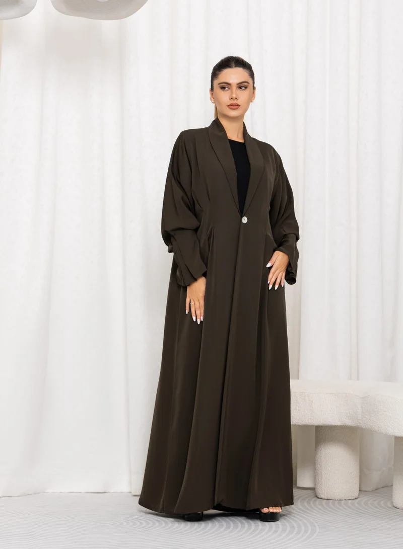 نيكياس قماش ندا أخضر زيتوني بياقة وأزرار صدف