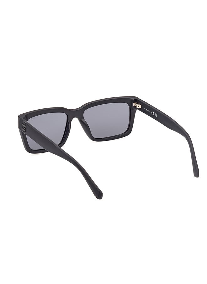 GUESS Men's Polarized Rectangular Sunglasses - GU0012102D56 - Lens Size: 56 Mm  - Image 3