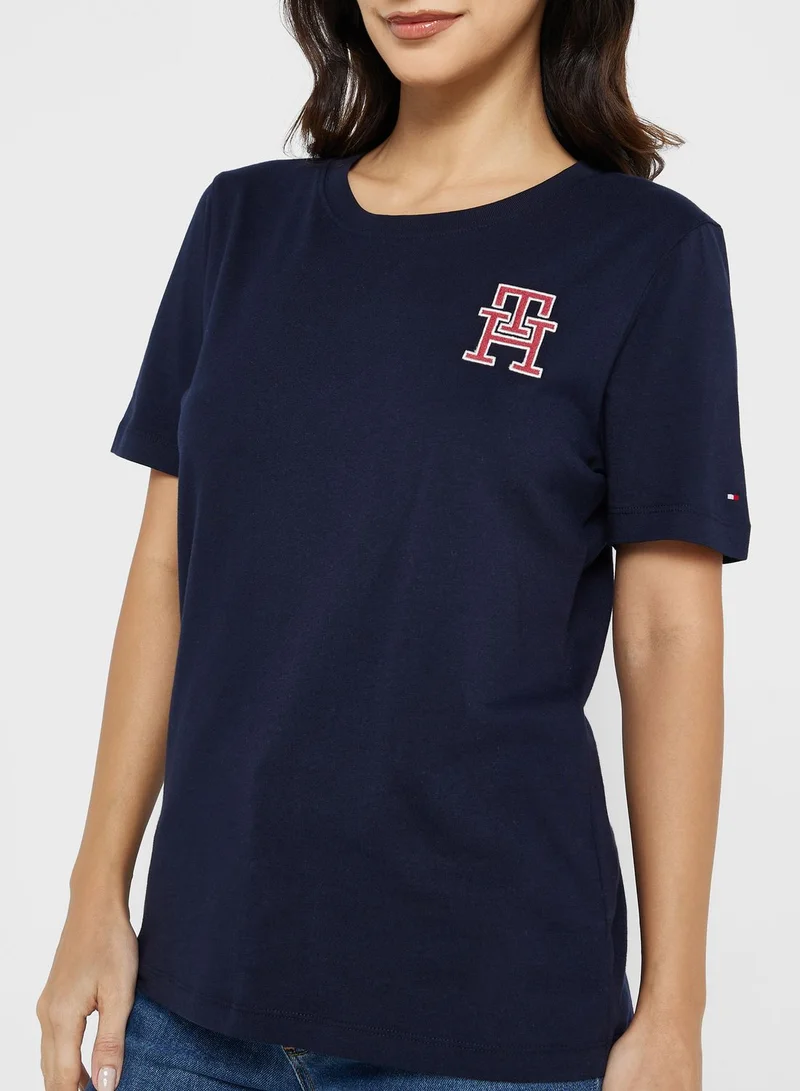 TOMMY HILFIGER Crew Neck Logo T-Shirt