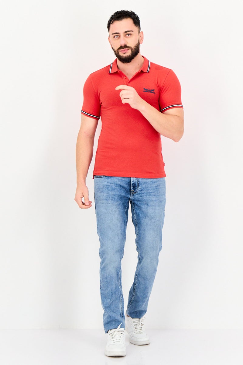 Levi's قميص بولو قصير الأكمام للرجال بتصميم عادي مع شعار العلامة التجارية، أحمر - Image 4