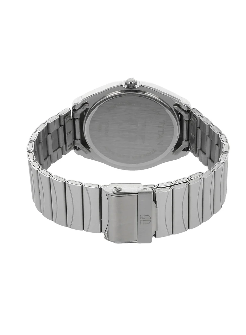 TITAN Titan Quartz Analog with Day and Date Black Dial Stainless Steel Strap Watch for Men