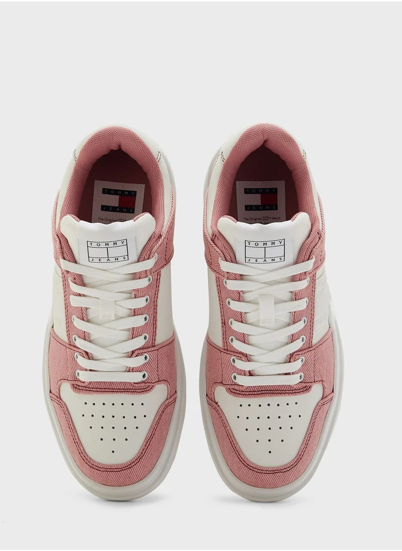 TOMMY JEANS Lace Up Low Top Sneakers