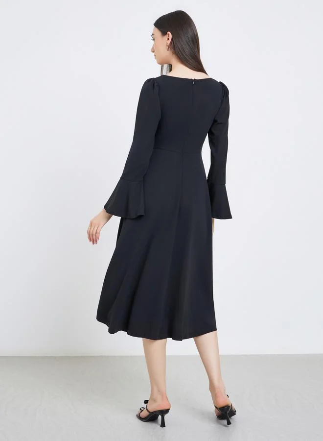 تايك تو Take Two Solid Bow Detail Square Neck Midi Dress