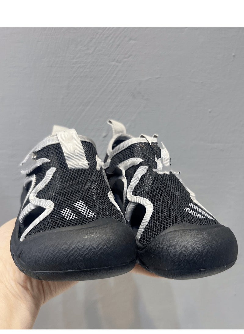 Generic Children's Outdoor Non Slip Sandals  - Image 2
