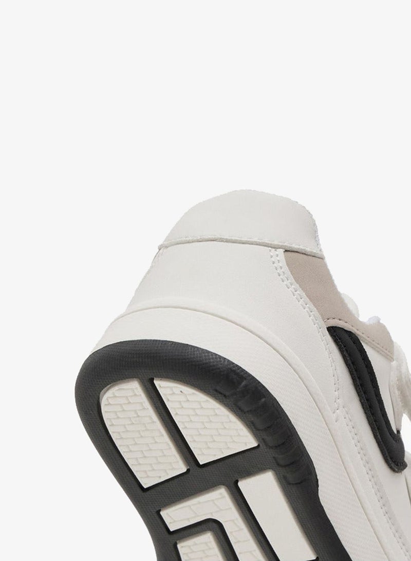 JUNIORS Boys Panelled Sneakers with Hook and Loop Closure - Image 5