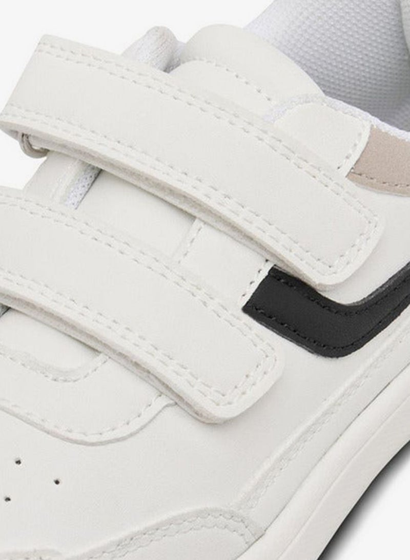 JUNIORS Boys Panelled Sneakers with Hook and Loop Closure - Image 4