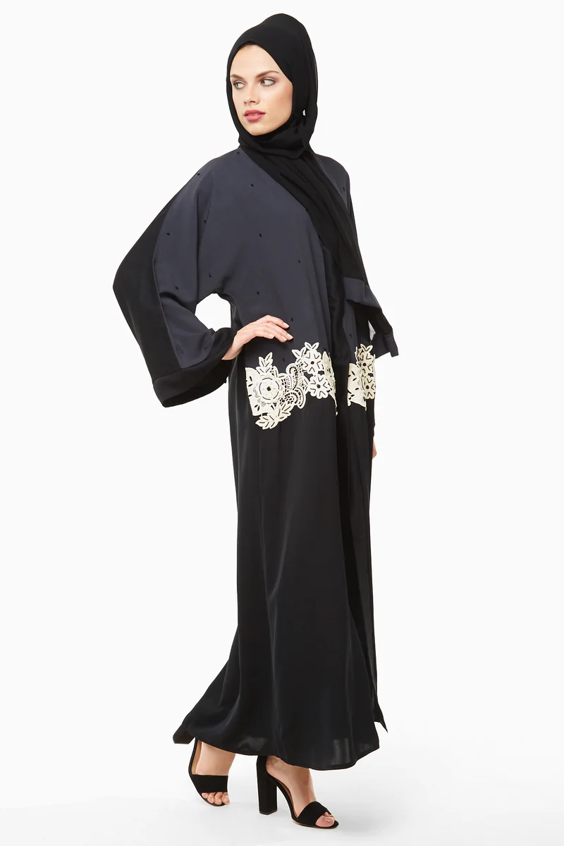 النخبة Black and grey duo shade abaya with a white floral lace stitched midway-AJ13A