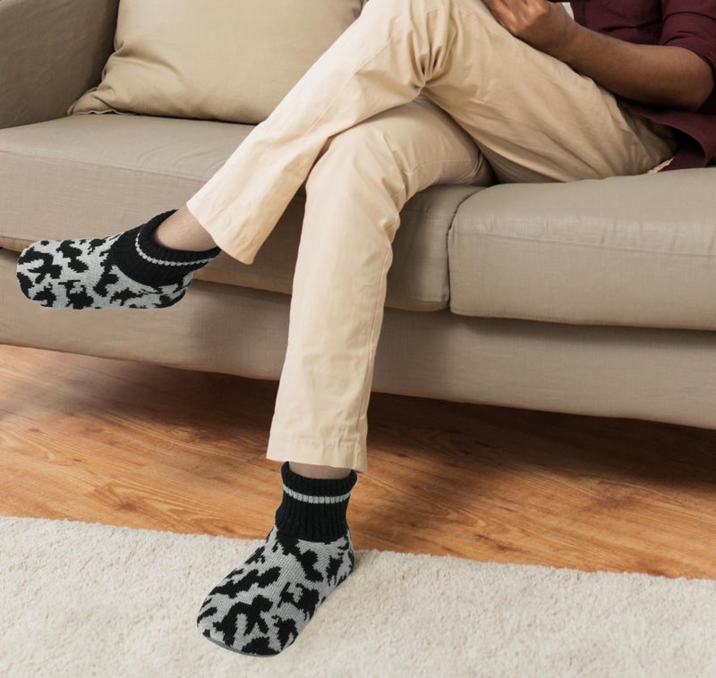 BenSorts Winter Thick Slipper Socks for Men Gift Warm Cozy Soft Fleece House Socks Slipper Non Skid with Grippers Black Camo Size 10 11 12 13 - Image 2