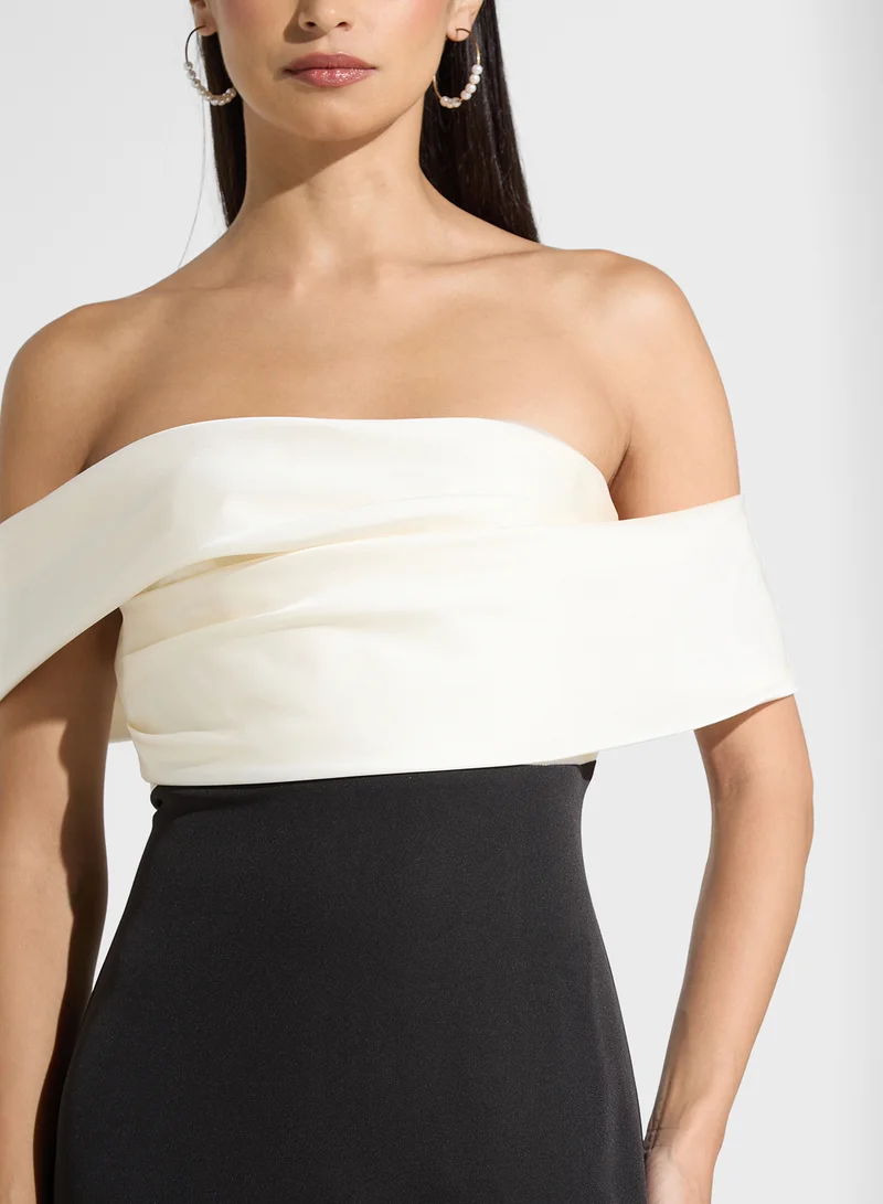 Namshi x Off-Shoulder Evening Dress