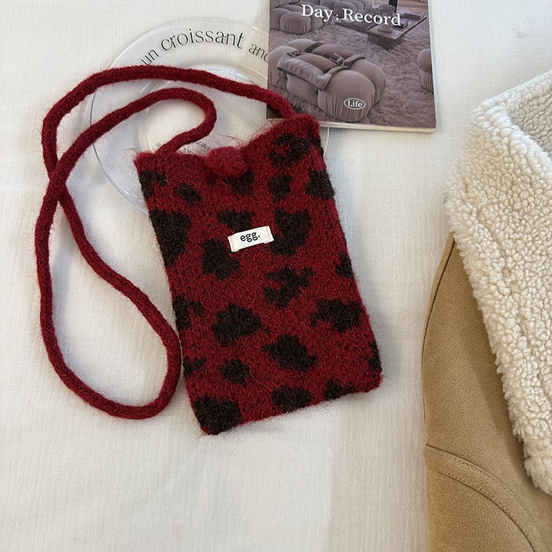New Korean Egg Leopard Knitted Mobile Phone Bag Women'S Niche Design Ins Change Lipstick Shoulder Crossbody Bag - Image 1