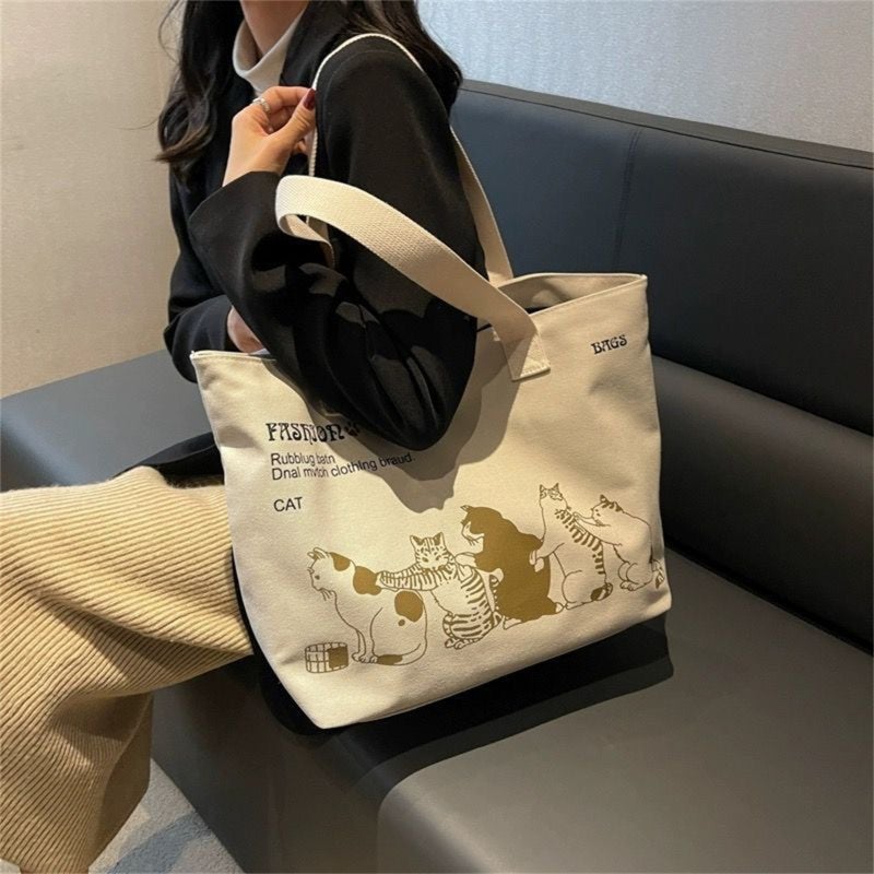 حقيبة قماش بوليستر: 37 × 37 × 32 سم، قماش مريح ومتين، إغلاق سحابي آمن - تصميم كرتوني أنيق، تصميم متعدد الجيبات للأجهزة المحمولة بحجم 14 بوصة، للعمل والسفر والرياضة والاستخدام اليومي - Image 5