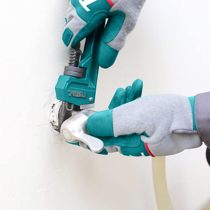 Total 10 Inch Pipe Wrench - Image 2