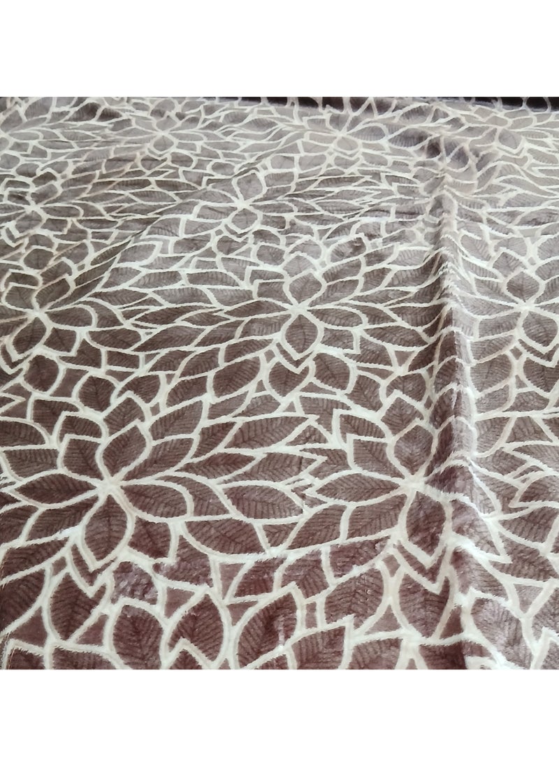 T G H Flannel Blanket Micro Fiber Throw Blanket, for All Season Fluffy Blanket Warm and Light Weight for Bed Throws & Sofa,Comfortable and Soft Flannel Fleece Blanket  - Image 2