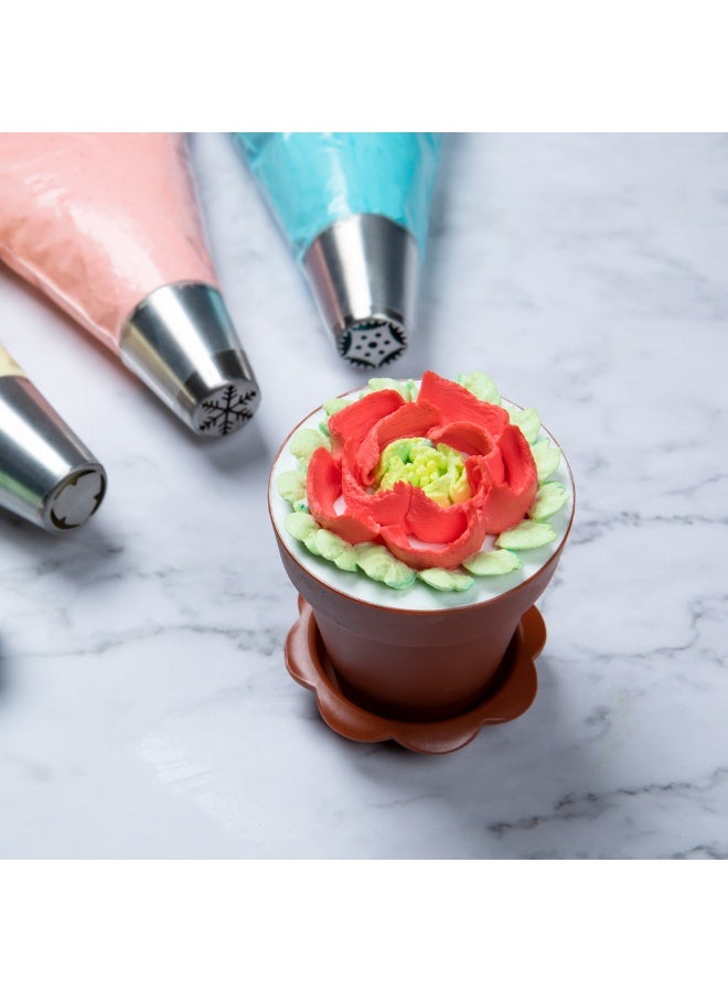 Restaurantware Russian Piping Tip, 1 Petal Cake Decor Piping Tip - #43, Corrosion-Resistant, Stainless Steel Decorating Tip For Frosting, Dishwashable, Decorate Cupcakes, Cakes, or Cookies - Image 3