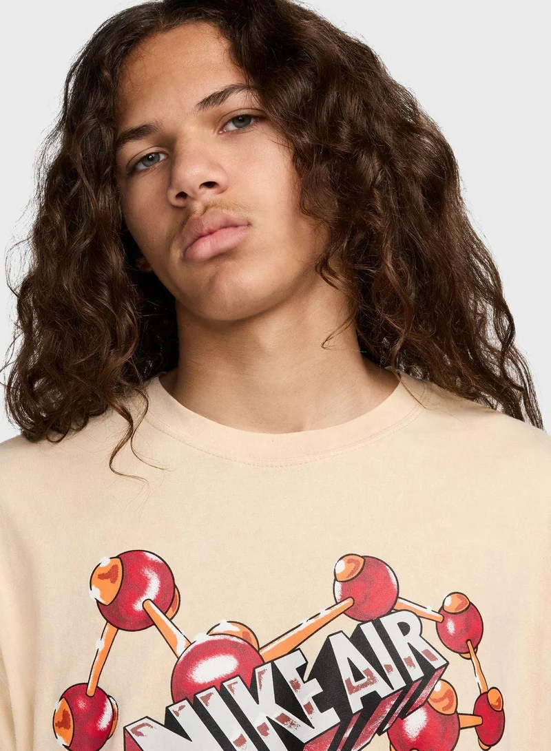 Nike Men's Sportswear T-Shirt